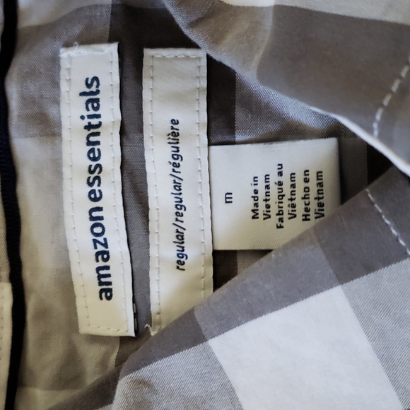 AMAZON ESSENTIALS MENS SHIRT - Picture 2 of 3